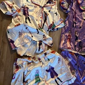 Stylish Printed Pajama Set